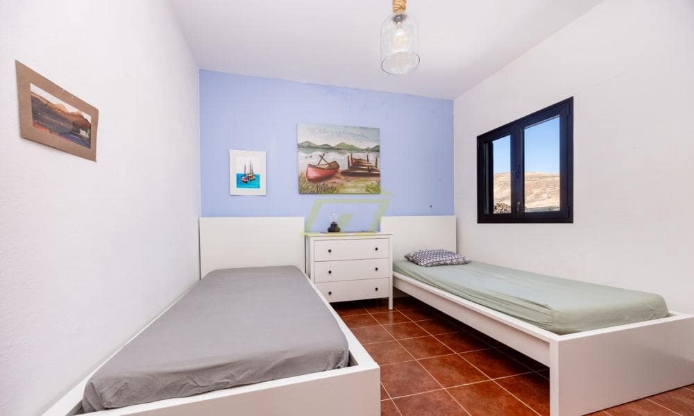 2 bedroom Bungalow for sale in Tabayesco with garage - € 550,000 (Ref: 9830556)
