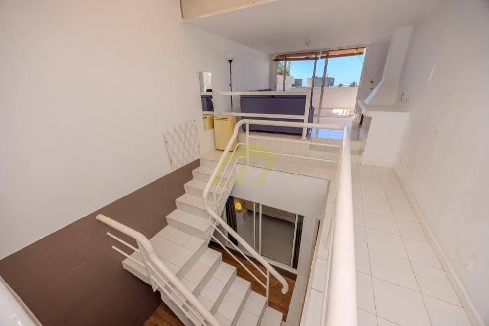 2 quarto Moradia para venda em Puerto del Carmen com piscina - 360 000 € (Ref: 9835094)