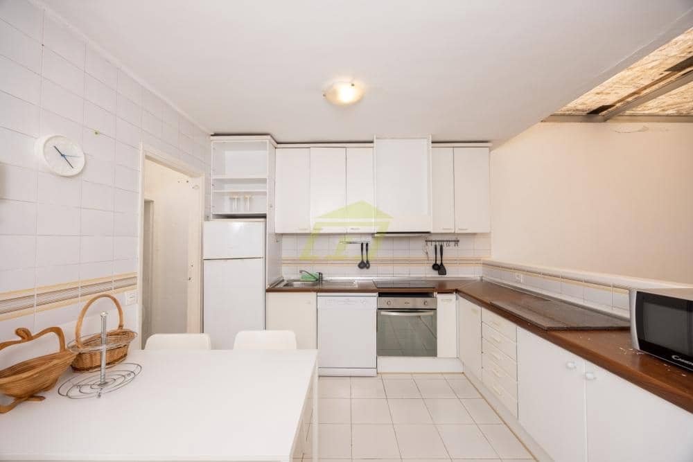 2 quarto Moradia para venda em Puerto del Carmen com piscina - 360 000 € (Ref: 9835094)