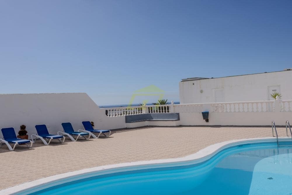 2 quarto Moradia para venda em Puerto del Carmen com piscina - 360 000 € (Ref: 9835094)