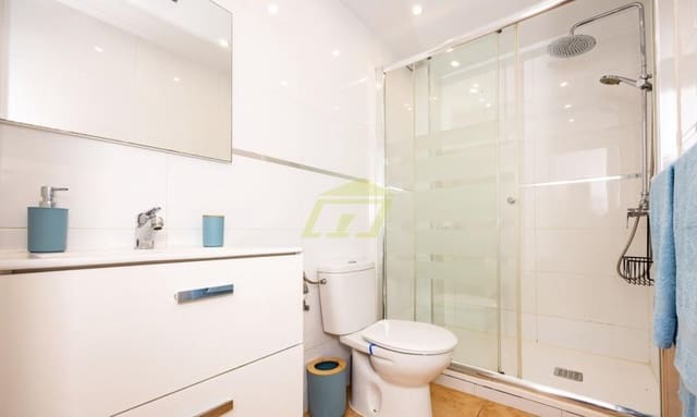 1 Zimmer Apartment zu verkaufen in Puerto del Carmen, Tías mit Pool - 215.000 € (Ref: 9838840)