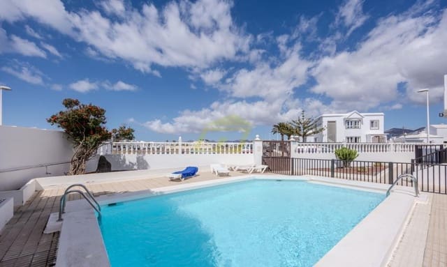 1 Zimmer Apartment zu verkaufen in Puerto del Carmen, Tías mit Pool - 215.000 € (Ref: 9838840)
