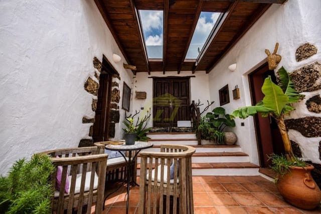 3 quarto Bungalow para venda em Teguise - 735 000 € (Ref: 9842050)