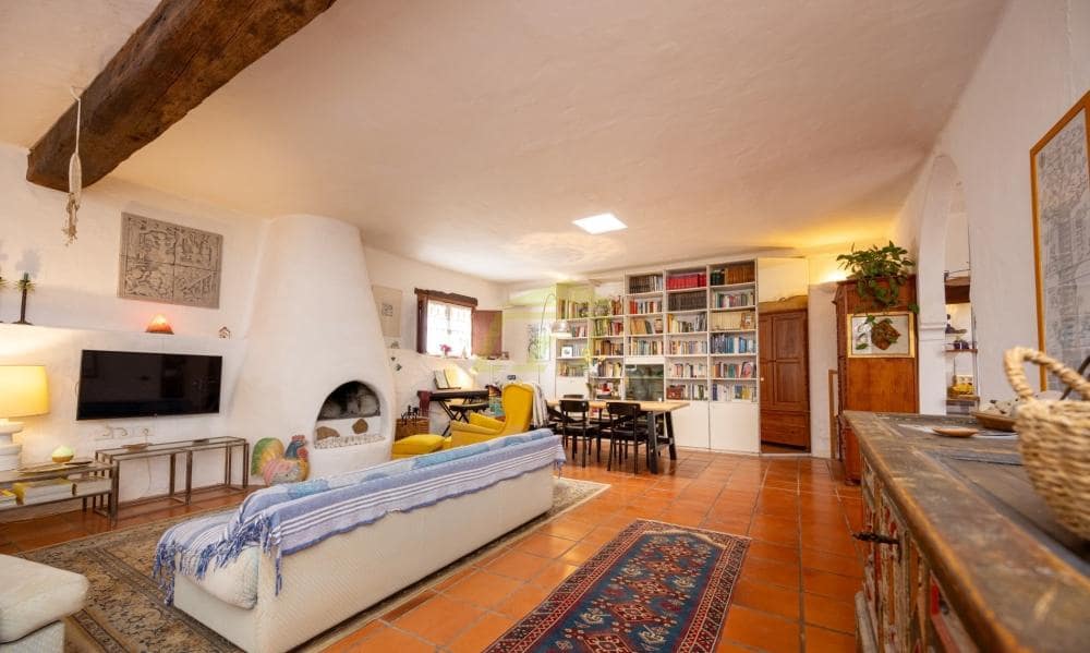 3 bedroom Bungalow for sale in Teguise - € 735,000 (Ref: 9842050)