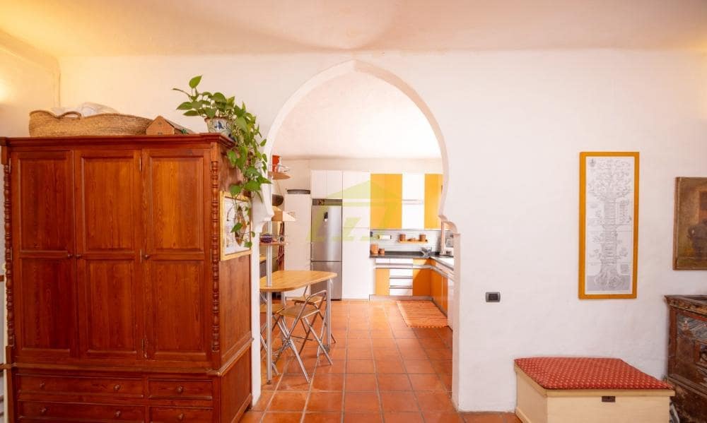 3 bedroom Bungalow for sale in Teguise - € 735,000 (Ref: 9842050)