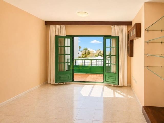 2 quarto Apartamento para venda em Costa Teguise, Teguise com piscina garagem - 310 000 € (Ref: 9842051)