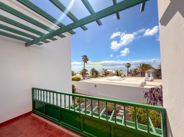 2 quarto Apartamento para venda em Costa Teguise, Teguise com piscina garagem - 310 000 € (Ref: 9842051)