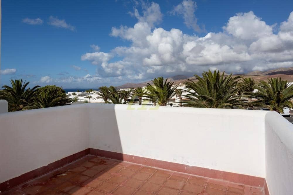 3 quarto Moradia para venda em Puerto Calero com piscina - 420 000 € (Ref: 9844794)