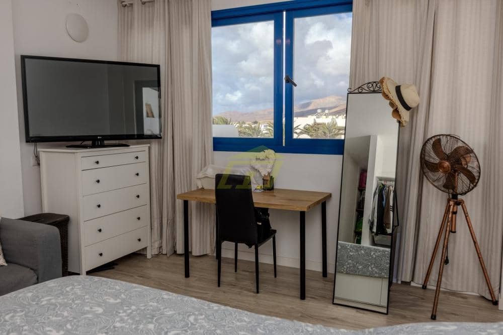 3 quarto Moradia para venda em Puerto Calero com piscina - 420 000 € (Ref: 9844794)