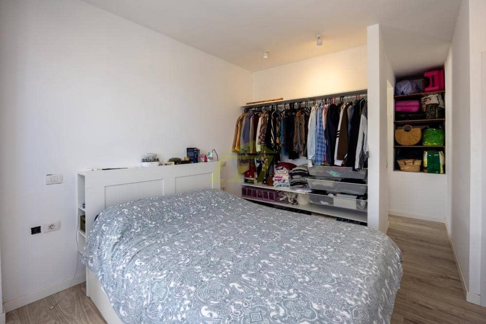 3 quarto Moradia para venda em Puerto Calero com piscina - 420 000 € (Ref: 9844794)