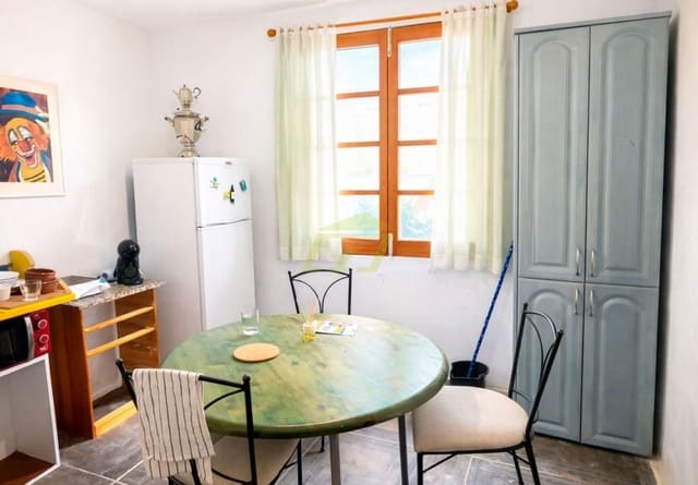 5 soveværelse Villa til salg i Haría - € 249.000 (Ref: 9850865)