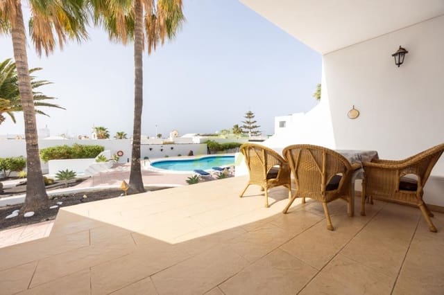 2 sypialnia Apartament na sprzedaż w Puerto del Carmen, Tías z basenem - 310 000 € (Ref: 9866386)