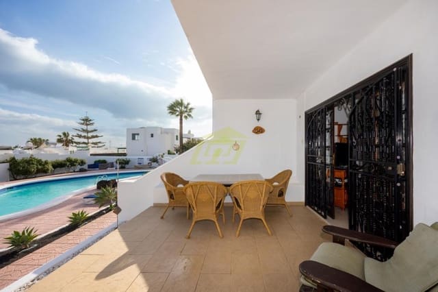 2 soveværelse Lejlighed til salg i Puerto del Carmen, Tías med swimmingpool - € 310.000 (Ref: 9866386)