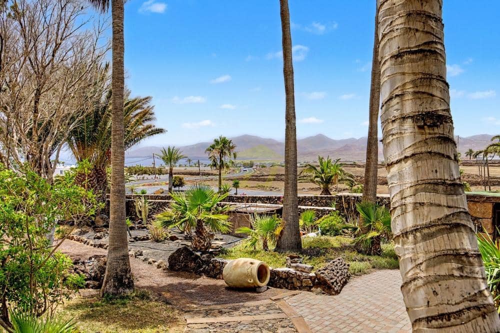 3 slaapkamer Villa te koop in Macher - € 1.350.000 (Ref: 9868147)