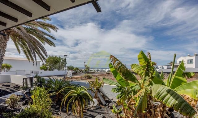 3 soveværelse Villa til salg i Charco del Palo, Haría med garage - € 430.000 (Ref: 9868148)