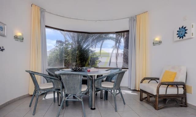 3 soveværelse Villa til salg i Charco del Palo, Haría med garage - € 430.000 (Ref: 9868148)