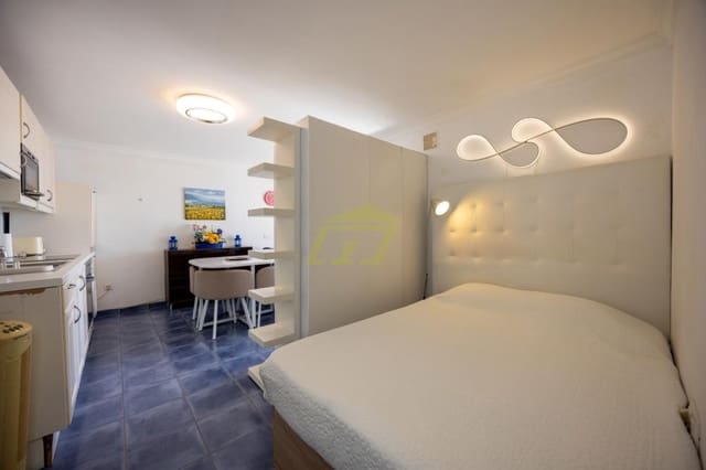 Studio na sprzedaż w Puerto del Carmen, Tías z basenem - 210 000 € (Ref: 9872902)