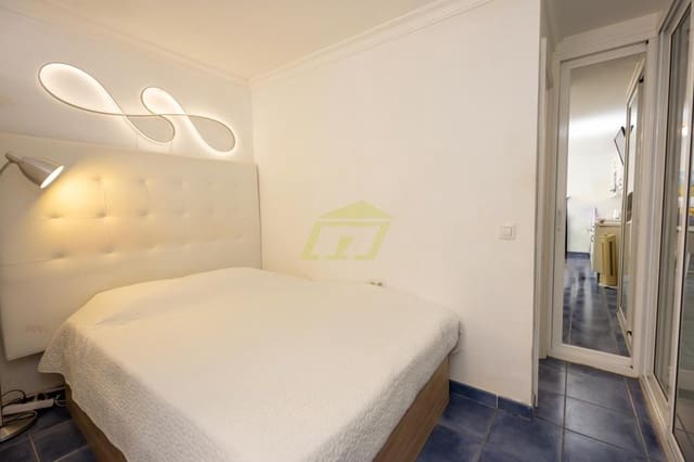 Studio na sprzedaż w Puerto del Carmen, Tías z basenem - 210 000 € (Ref: 9872902)