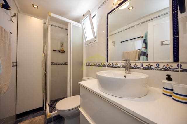 Studio na sprzedaż w Puerto del Carmen, Tías z basenem - 210 000 € (Ref: 9872902)