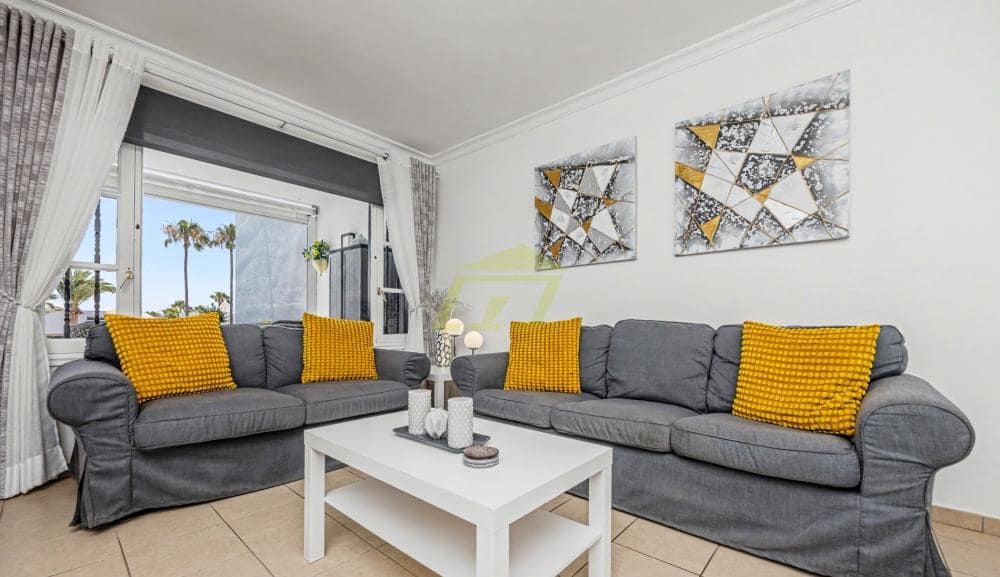 1 chambre Appartement à vendre à Costa Teguise avec piscine - 245 000 € (Ref: 9877835)
