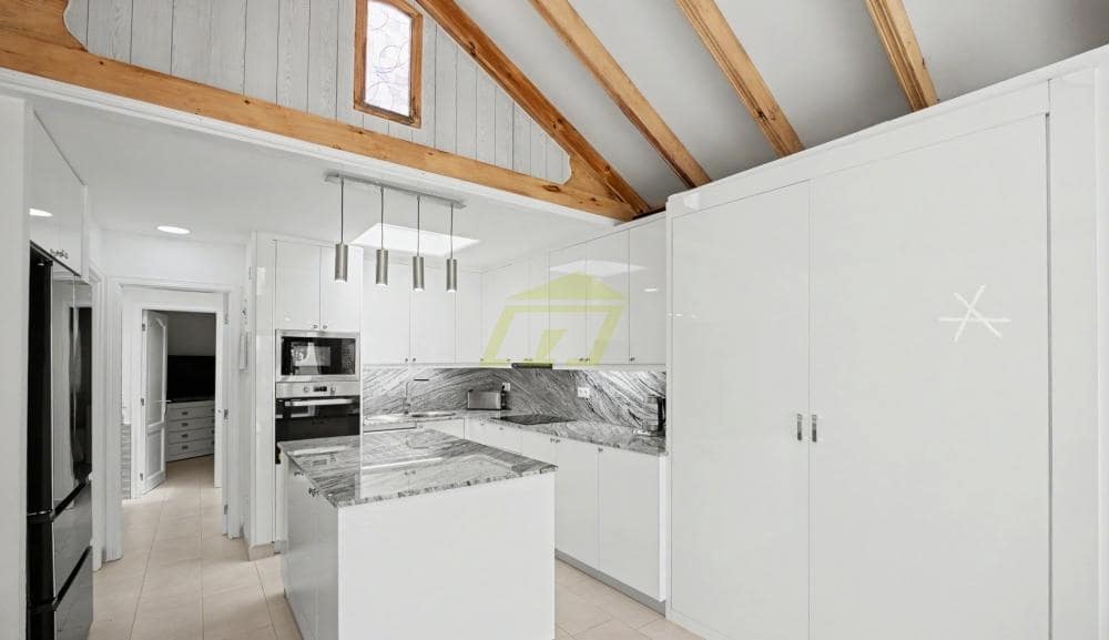 2 soverom Bungalow til salgs i Costa Teguise med svømmebasseng - € 305 000 (Ref: 9880536)