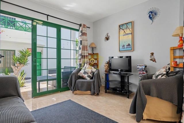 1 chambre Appartement à vendre à Puerto del Carmen, Tías avec piscine - 229 000 € (Ref: 9883971)