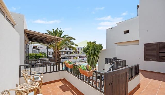 3 soverom Villa til salgs i Costa Teguise, Teguise med svømmebasseng - € 385 000 (Ref: 9883972)