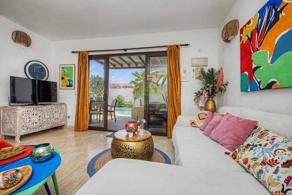 3 sovrum Bungalow till salu i Playa Blanca med pool - 459 000 € (Ref: 9895707)