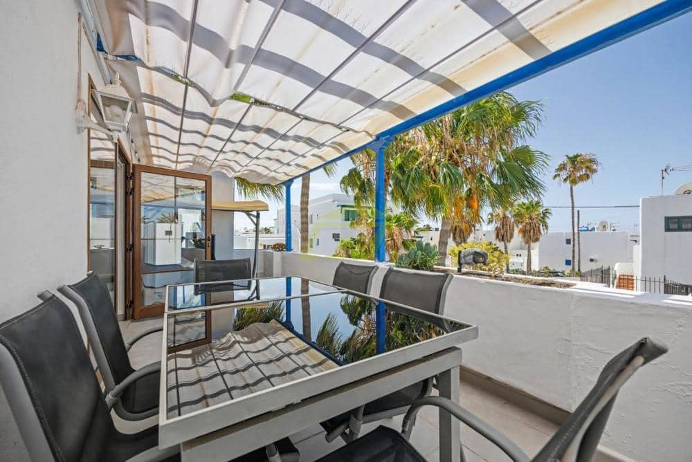 3 slaapkamer Appartement te koop in Puerto del Carmen - € 530.000 (Ref: 9906732)