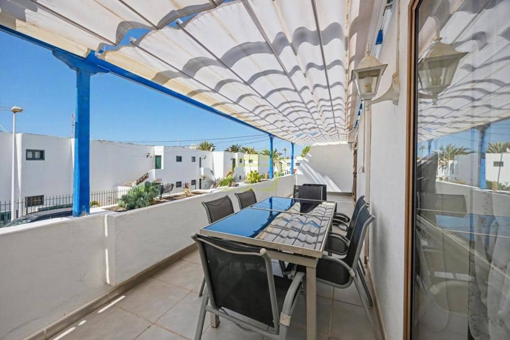 3 slaapkamer Appartement te koop in Puerto del Carmen - € 530.000 (Ref: 9906732)