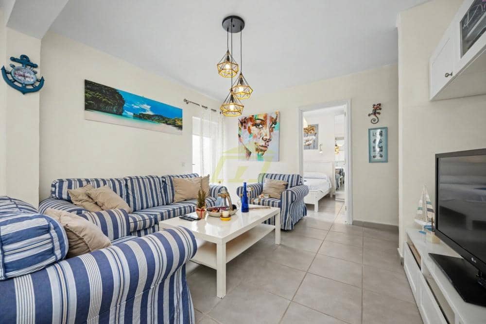 3 slaapkamer Appartement te koop in Puerto del Carmen - € 530.000 (Ref: 9906732)