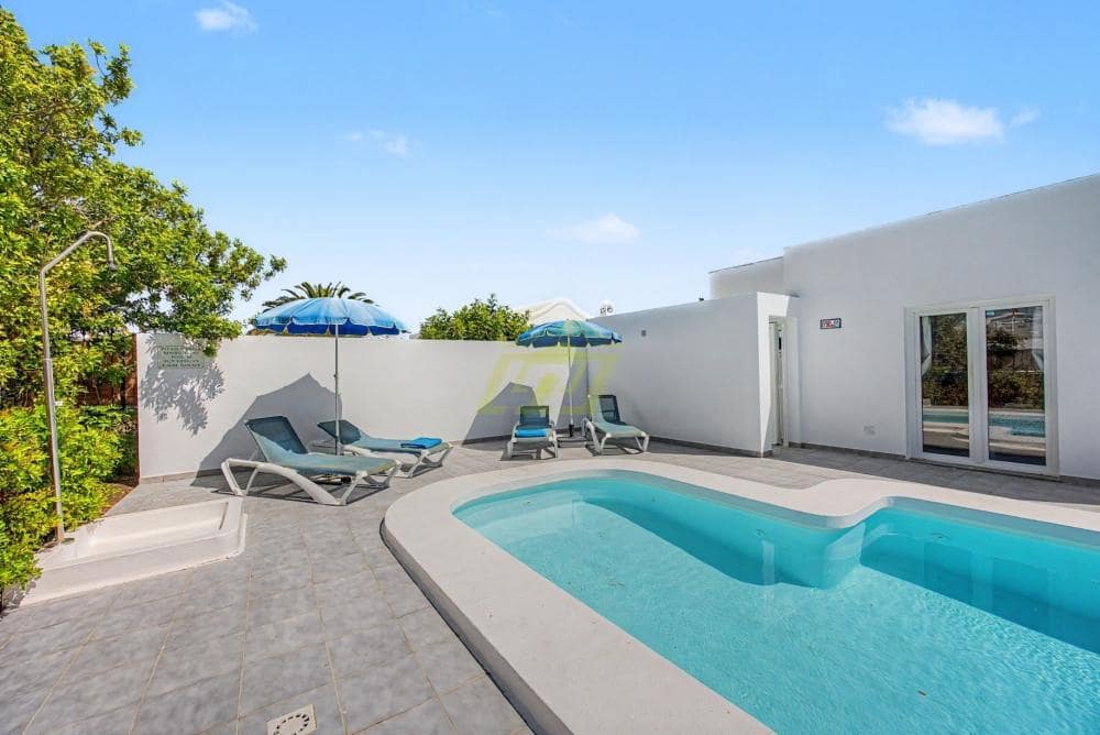 2 quarto Moradia para venda em Puerto del Carmen com piscina garagem - 549 000 € (Ref: 9906733)