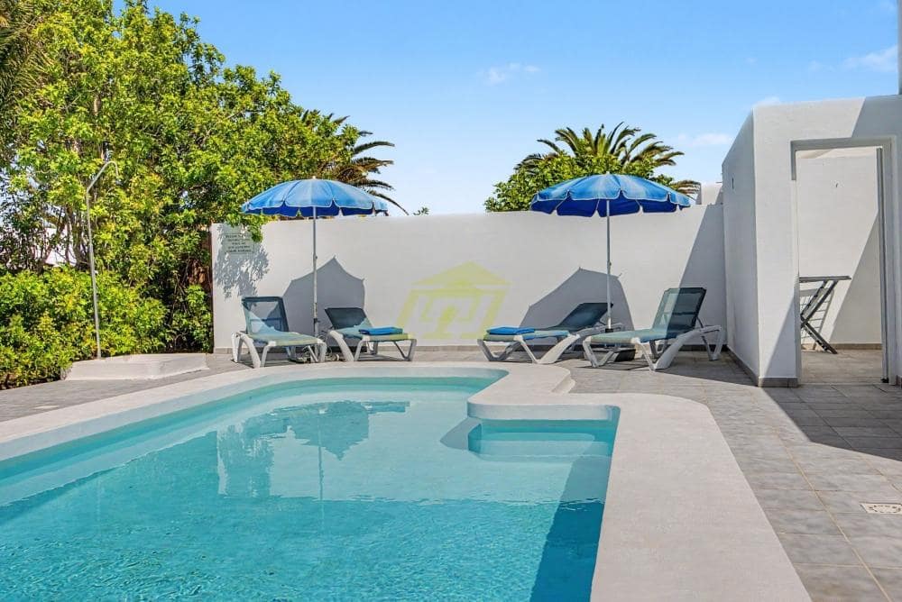 2 quarto Moradia para venda em Puerto del Carmen com piscina garagem - 549 000 € (Ref: 9906733)