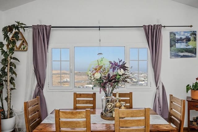 3 quarto Moradia para venda em Tías com garagem - 480 000 € (Ref: 9912436)