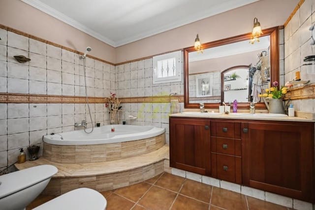 3 quarto Moradia para venda em Tías com garagem - 480 000 € (Ref: 9912436)