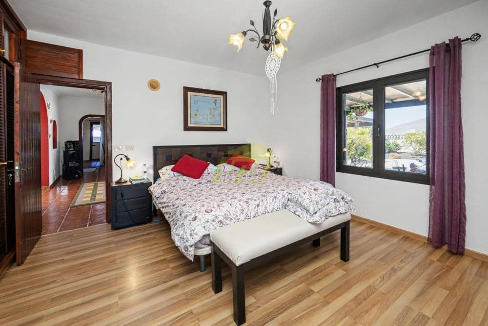 4 Zimmer Villa zu verkaufen in Masdache mit Pool - 615.000 € (Ref: 9915167)