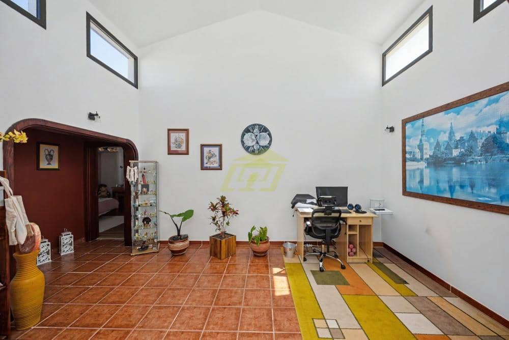 4 Zimmer Villa zu verkaufen in Masdache mit Pool - 615.000 € (Ref: 9915167)