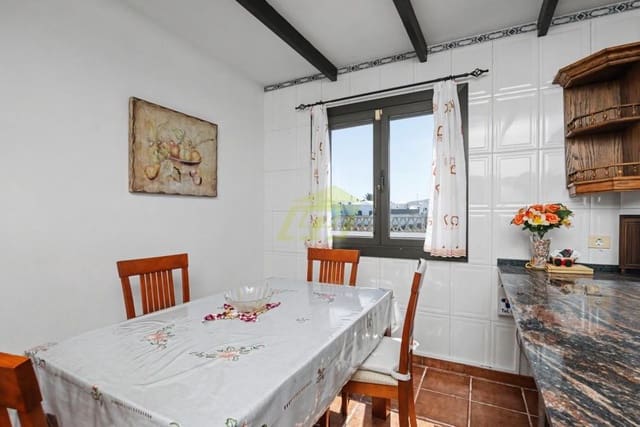 4 Zimmer Villa zu verkaufen in Masdache, Tías mit Pool - 615.000 € (Ref: 9915167)