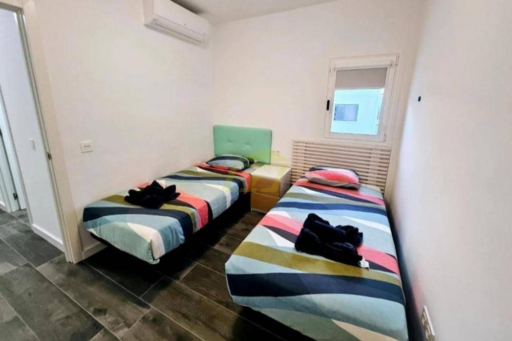 4 camera da letto Villa in vendita in Puerto del Carmen con piscina garage - 630.000 € (Rif: 9915168)