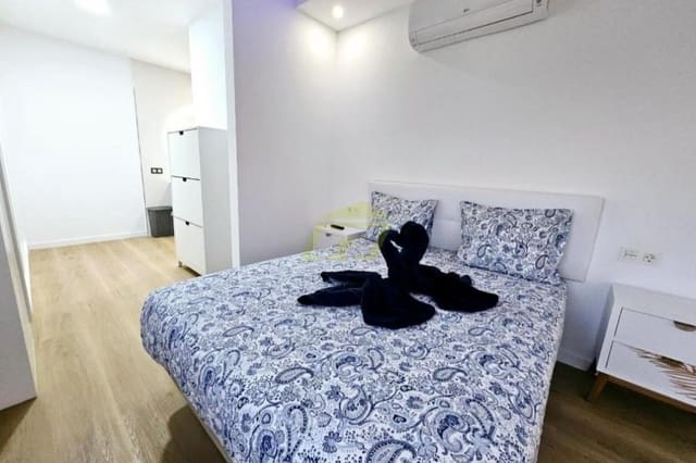 4 camera da letto Villa in vendita in Puerto del Carmen, Tías con piscina garage - 630.000 € (Rif: 9915168)