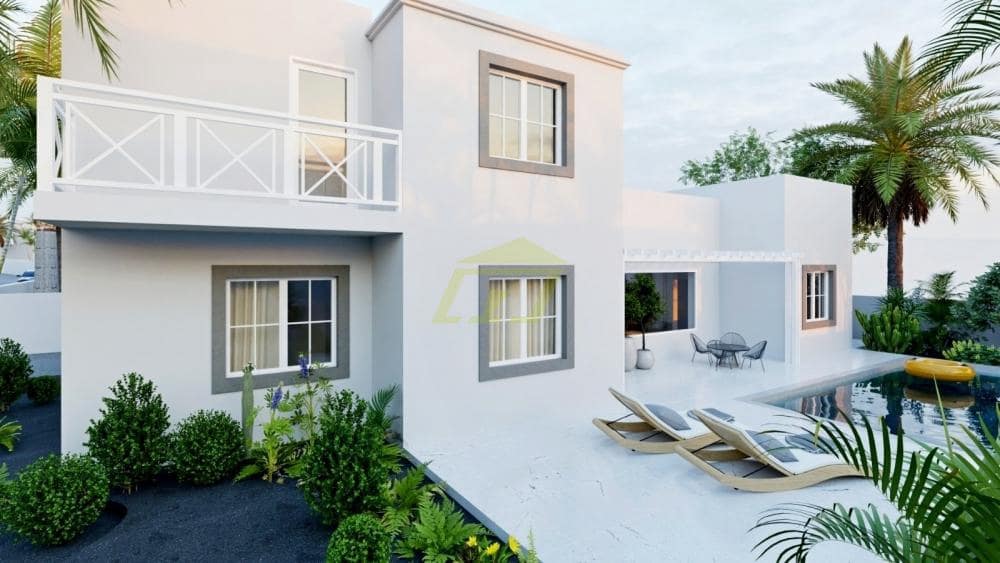 3 bedroom Villa for sale in Playa Blanca with pool - € 498,000 (Ref: 9921632)
