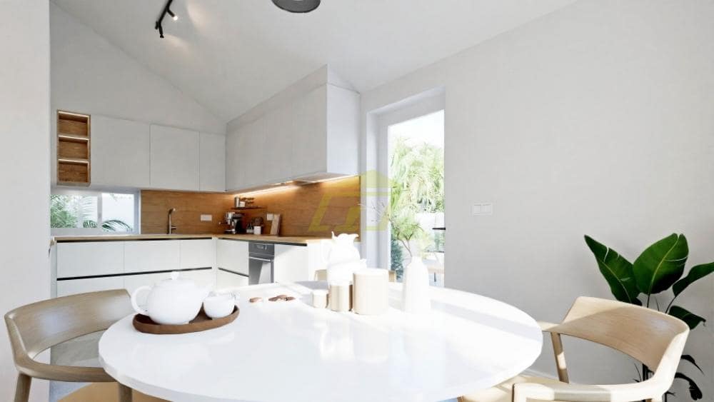 3 bedroom Villa for sale in Playa Blanca with pool - € 498,000 (Ref: 9921632)