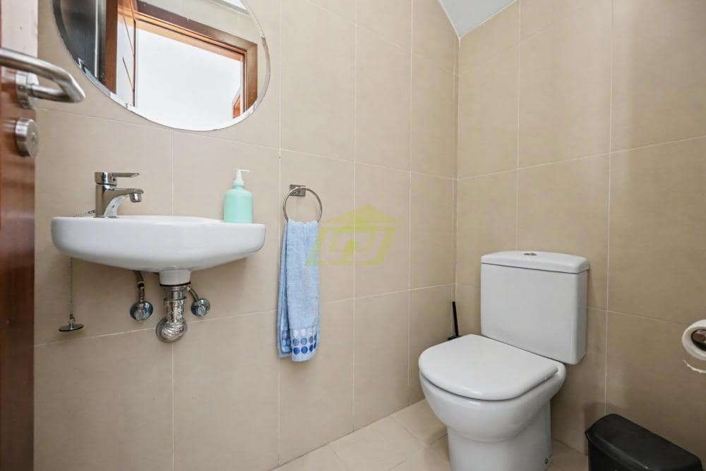 2 bedroom Villa for sale in Puerto Calero with pool garage - € 365,000 (Ref: 9923172)