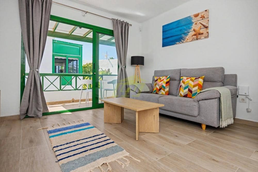 1 quarto Apartamento para venda em Puerto del Carmen com piscina - 220 000 € (Ref: 9928667)