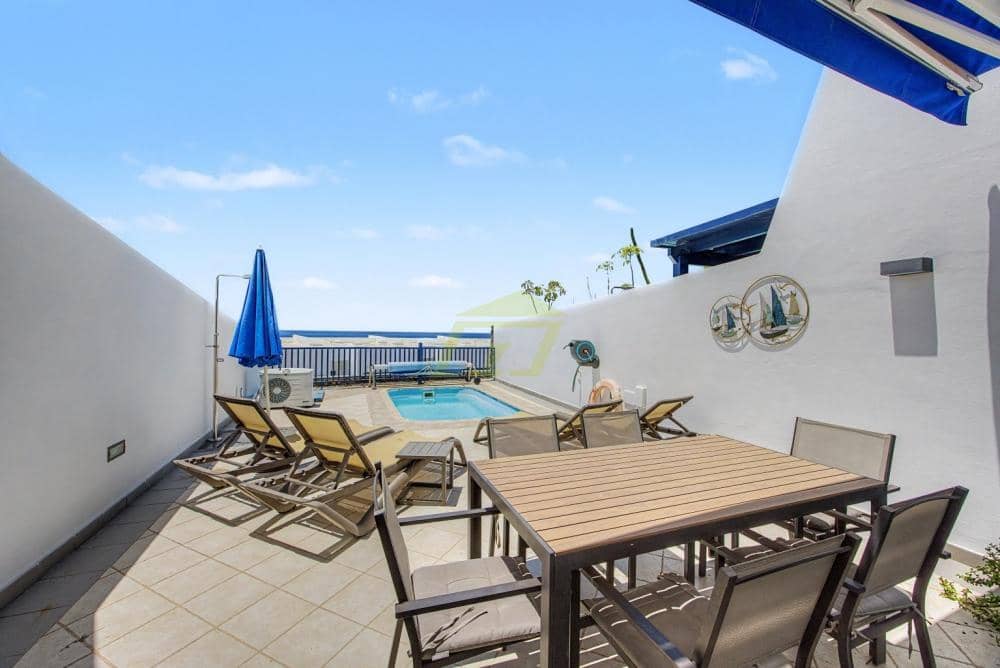 3 bedroom Villa for sale in Puerto Calero with pool - € 695,000 (Ref: 9928668)