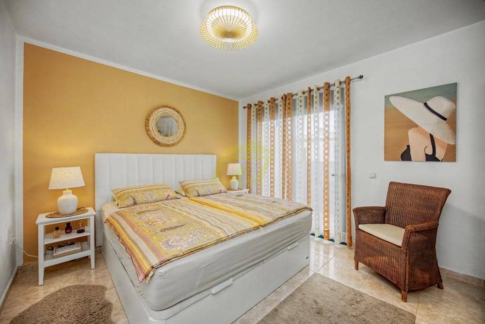 2 bedroom Villa for sale in Playa Blanca - € 329,000 (Ref: 9928669)