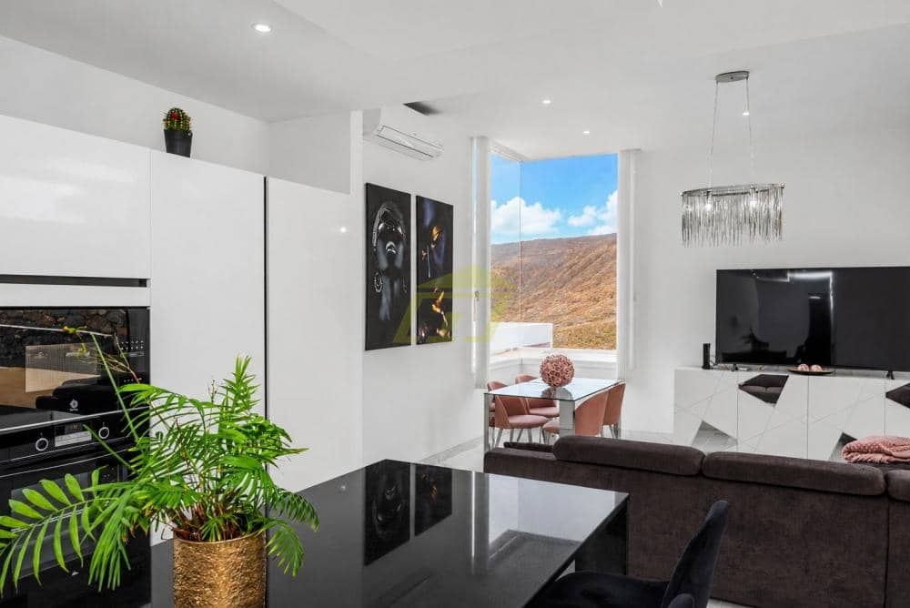 3 bedroom Villa for sale in Femes with garage - € 550,000 (Ref: 9935450)