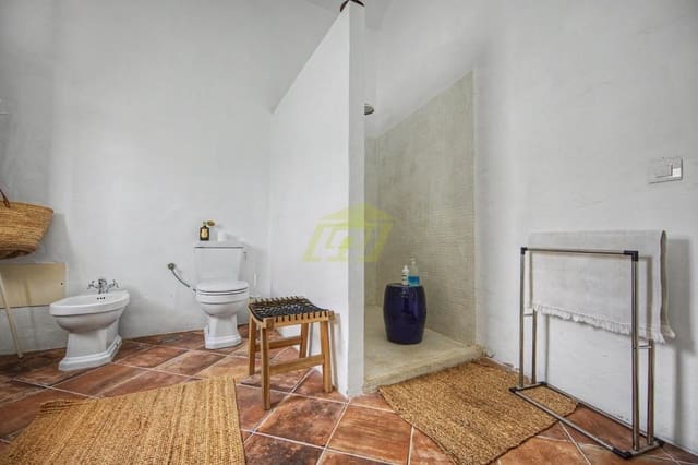 6 soverom Villa til salgs i Haría - € 750 000 (Ref: 9956707)