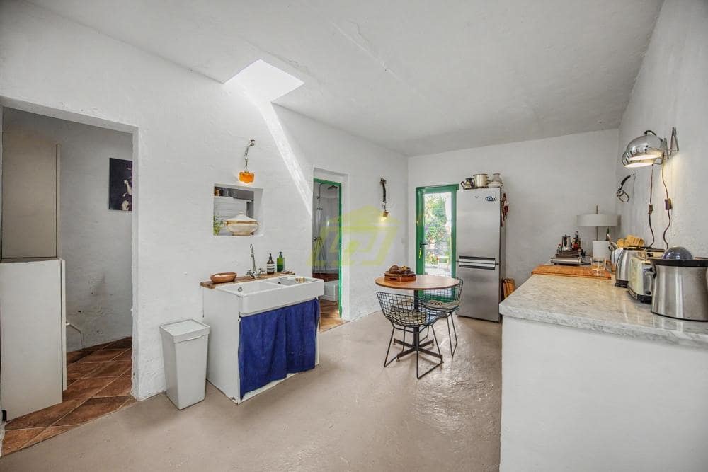 6 soveværelse Villa til salg i Haria - € 750.000 (Ref: 9956707)