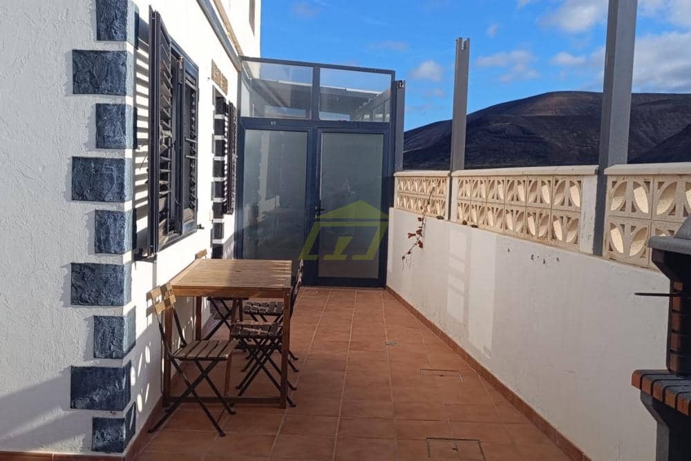 3 bedroom Apartment for sale in Orzola - € 279,500 (Ref: 9956708)